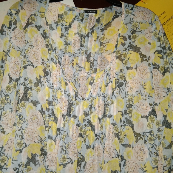 TORRID TORRID - Picture 5 of 7